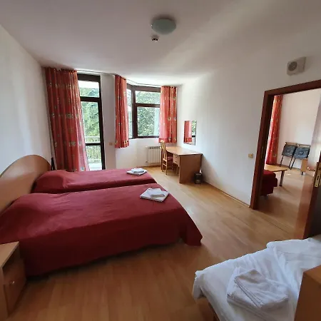 Flora Tmf Apartment