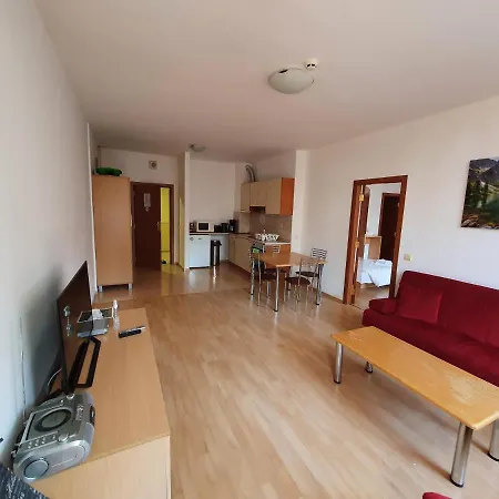 Flora Tmf Apartament Boroveț