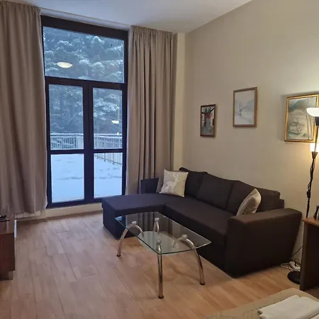 Апартамент Flora Tmf *