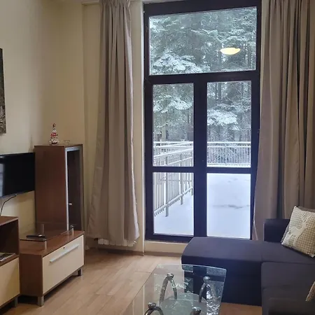 Flora Tmf Апартамент *