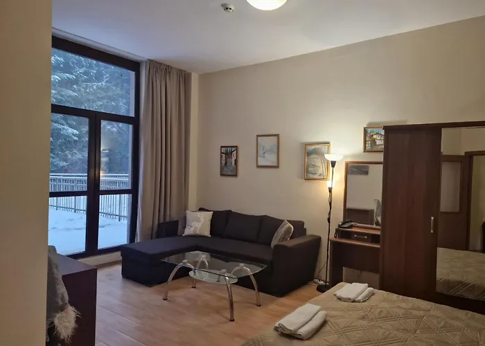 Flora Tmf בורובץ